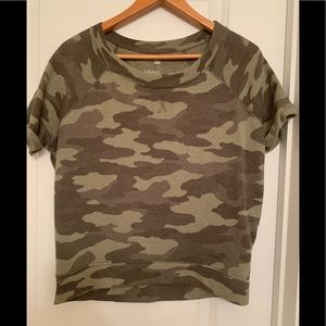 Camo Sweatshirt Style Top